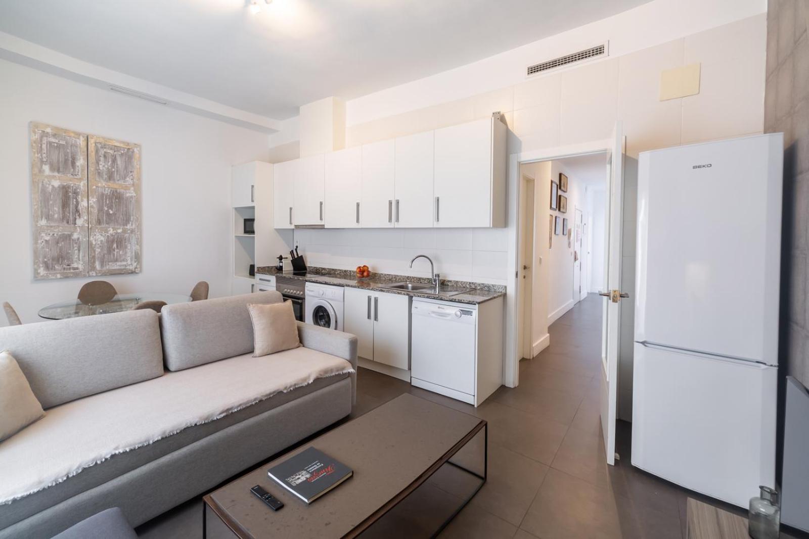 Mercado Central Suites Valencia Exteriör bild