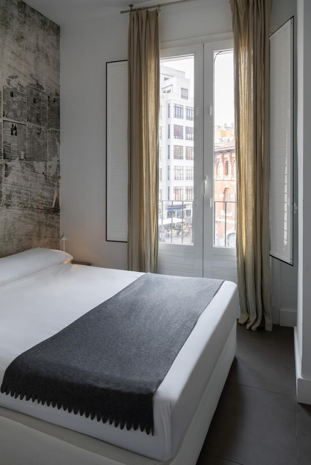 Mercado Central Suites Valencia Exteriör bild