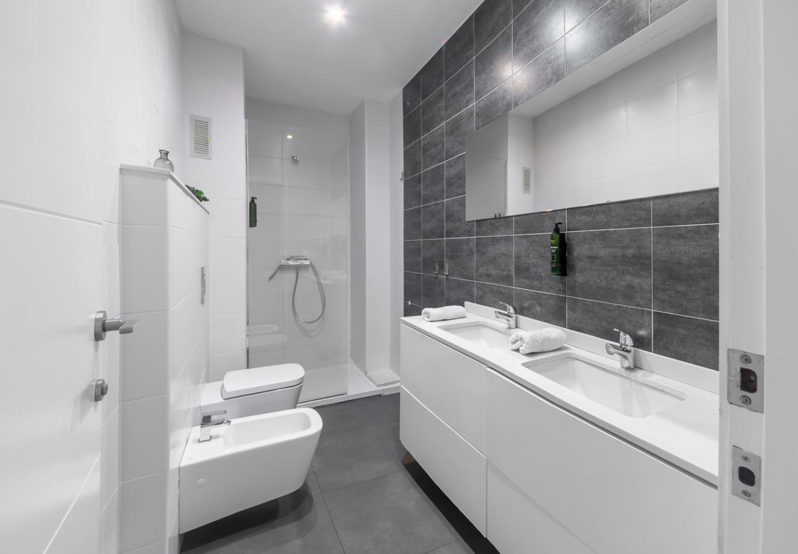 Mercado Central Suites Valencia Exteriör bild